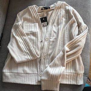 Light Beige Sweater/Cardigan